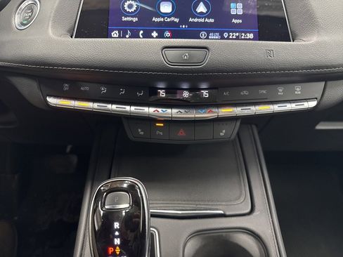 Used 2020 Cadillac XT4 Premium Luxury w/ Cold Weather Package image 17