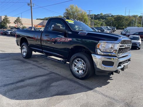 Certified 2022 RAM 3500 Tradesman image 6