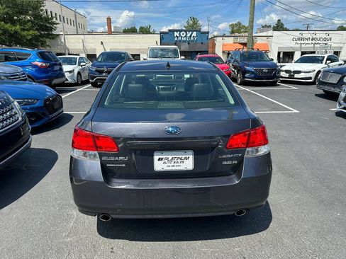 Used 2011 Subaru Legacy 3.6R Limited w/ Popular Equipment Group 2A AWD/4WD image 6