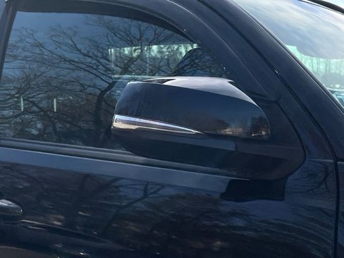 Used 2016 Toyota Tacoma TRD Sport image 8