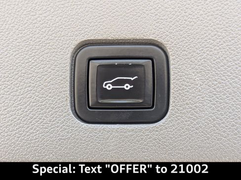 Used 2020 Cadillac XT6 Premium Luxury w/ LPO, Floor Liner Package image 15