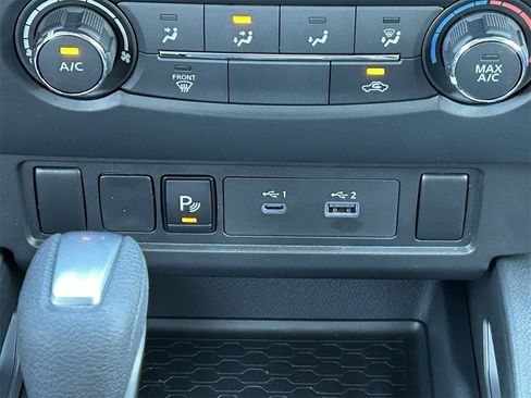 New 2026 Nissan Frontier SV w/ Tow Package RWD image 27