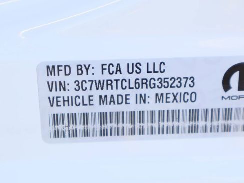 Used 2024 RAM 3500 SLT w/ Quick Order Package 2YG SLT image 31