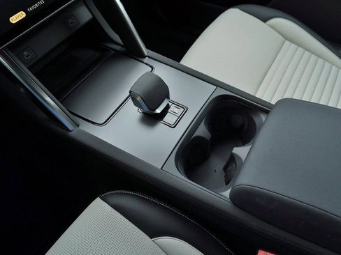 New 2026 Land Rover Discovery Sport Landmark AWD/4WD image 27