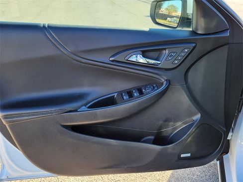 Used 2024 Chevrolet Malibu LT image 19