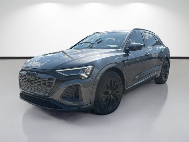 Used 2024 Audi Q8 e-tron Prestige w/ Prestige Package AWD/4WD image 7