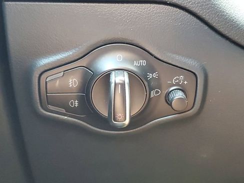 Used 2017 Audi Q5 2.0T Premium w/ Audi MMI Navigation Plus image 26