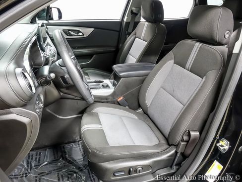 Used 2024 Chevrolet Blazer LT image 9