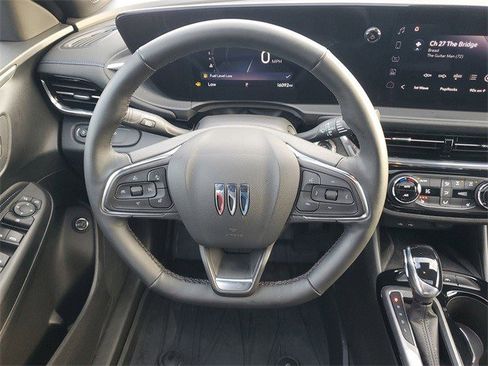 Used 2025 Buick Envista Sport Touring w/ Convenience I Package image 23
