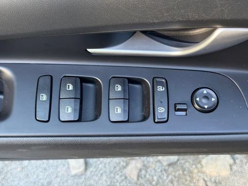 Certified 2023 Hyundai Elantra SEL w/ Convenience Package FWD image 17