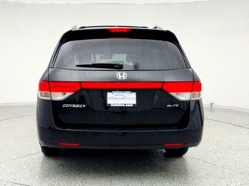 Used 2016 Honda Odyssey Touring Elite image 6