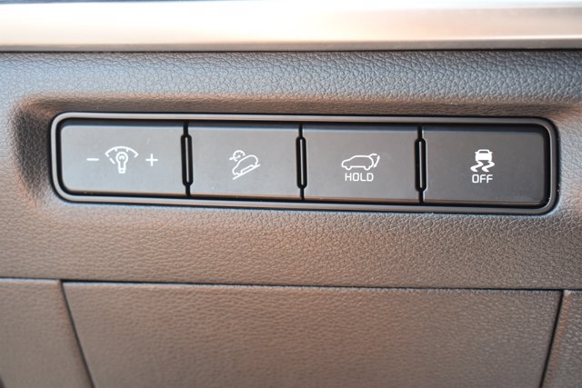 Used 2025 Kia Telluride S FWD image 30