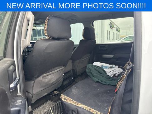 Used 2017 Chevrolet Silverado 1500 LT w/ All Star Edition AWD/4WD image 18