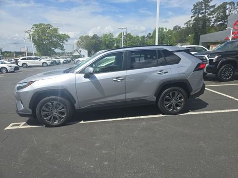 Used 2025 Toyota RAV4 XLE Premium w/ Weather Package image 2