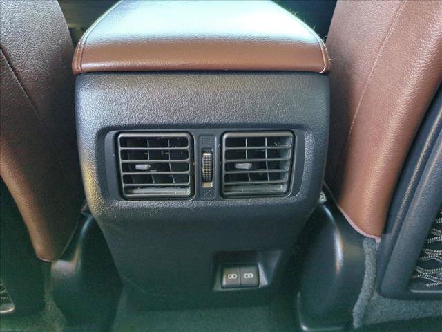Used 2023 Toyota 4Runner Limited AWD/4WD image 18