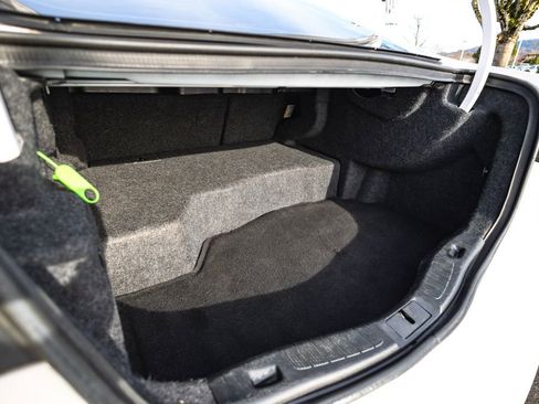 Used 2019 Ford Fusion SE image 32