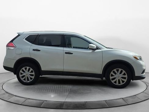 Used 2016 Nissan Rogue S AWD/4WD image 3