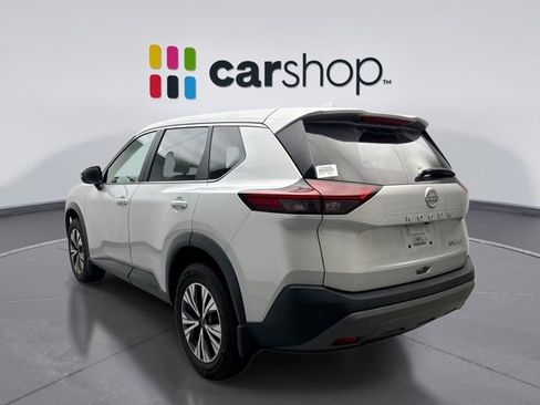 Used 2023 Nissan Rogue SV AWD/4WD image 3
