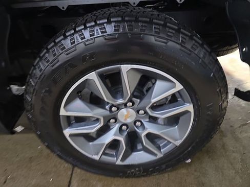 New 2026 Chevrolet Silverado 1500 LT image 34