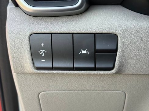 Used 2020 Kia Sportage LX FWD image 17