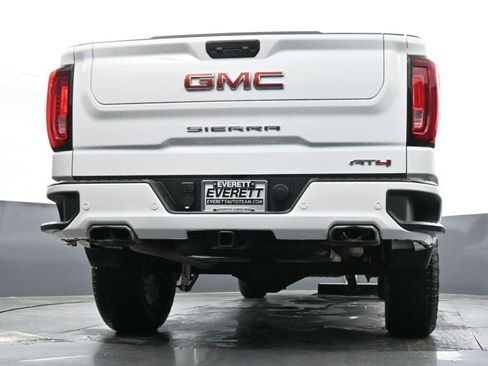 Used 2024 GMC Sierra 1500 AT4 w/ AT4 Preferred Package image 47