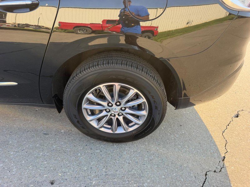 Used 2023 Buick Enclave Essence w/ LPO, Floor Liner Package AWD/4WD image 8