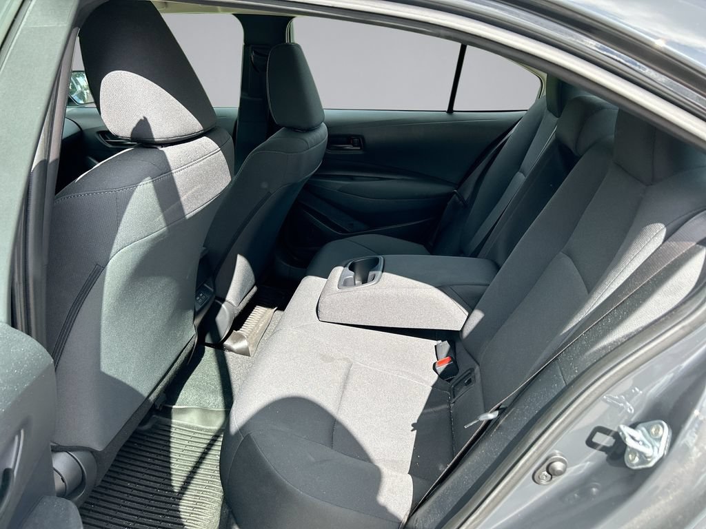 Used 2024 Toyota Corolla LE FWD image 28