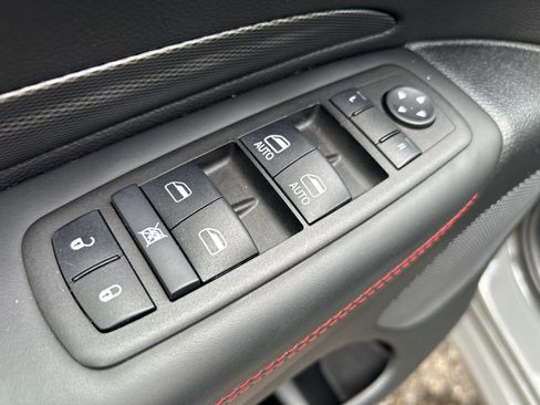 Used 2024 Dodge Durango GT image 25