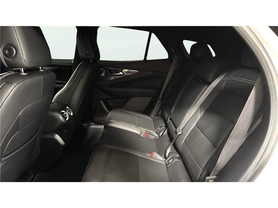 Used 2024 Chevrolet Blazer EV LT AWD/4WD image 18