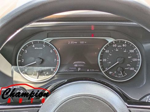 Used 2021 Nissan Rogue SV FWD image 28