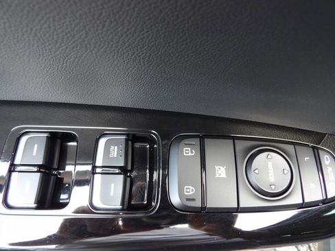 Used 2021 Kia Sportage EX w/ EX Technology Package AWD/4WD image 12