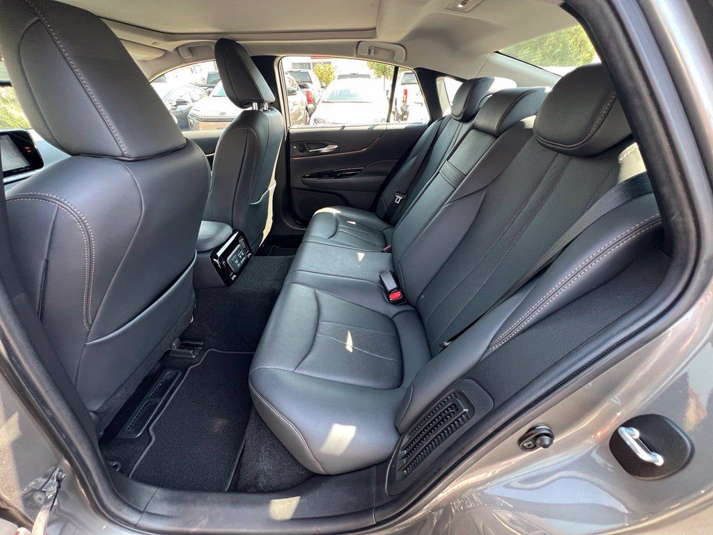 Certified 2022 Toyota Mirai w/ Toyota Teammate Package RWD image 16