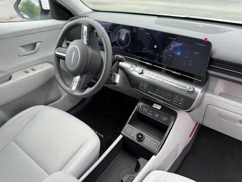 New 2025 Hyundai Kona SEL image 10