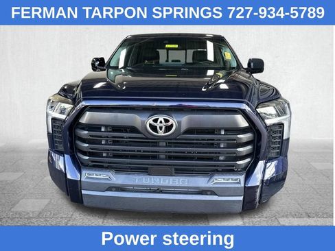 Used 2022 Toyota Tundra SR5 w/ SR5 Premium Package AWD/4WD image 10