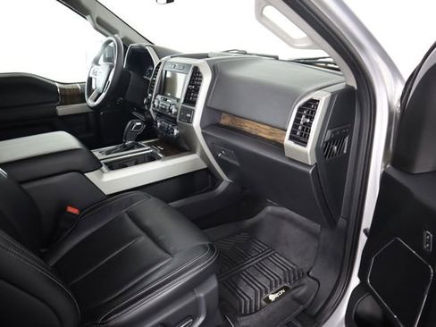 Used 2018 Ford F150 Lariat w/ Equipment Group 502A Luxury image 64