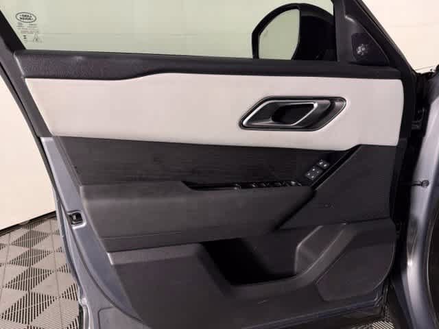 Used 2024 Land Rover Range Rover Velar Dynamic SE AWD/4WD image 20