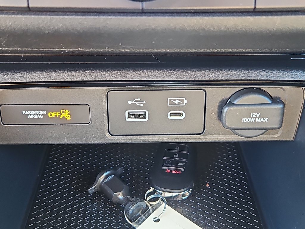 Used 2025 Honda CR-V EX image 16