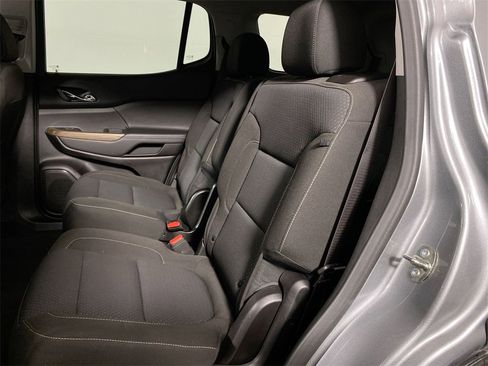 Certified 2023 GMC Acadia SLE w/ Driver Convenience Package image 21