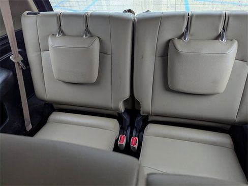 Used 2019 Toyota 4Runner image 12