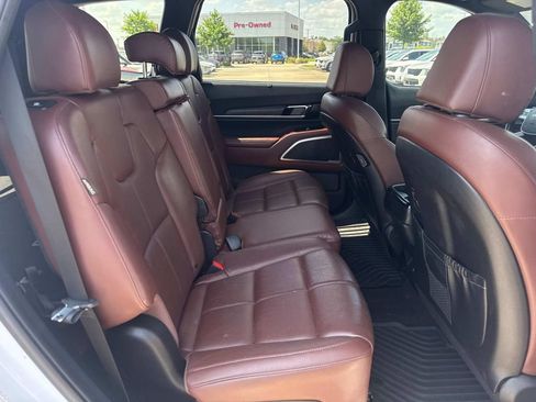 Used 2024 Kia Telluride EX FWD image 15