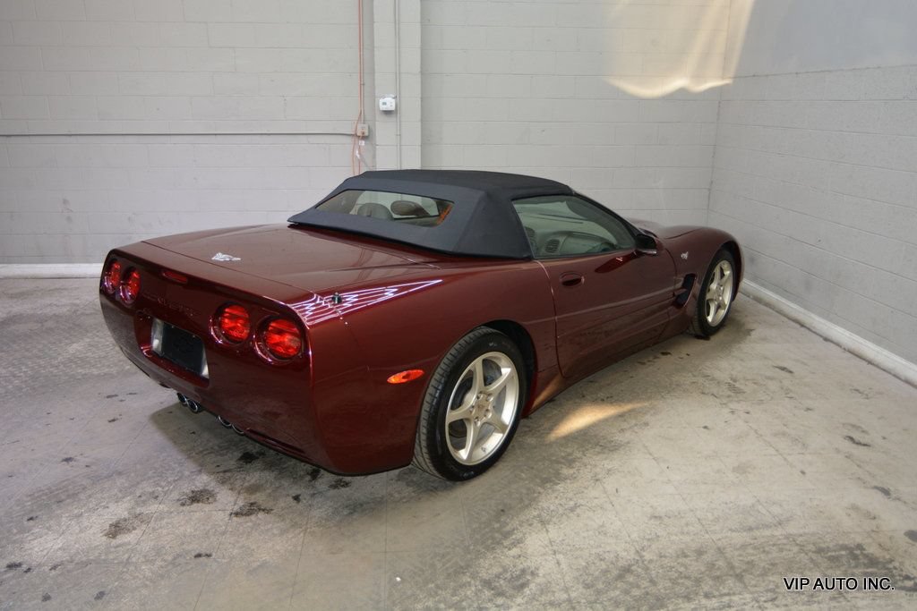 Used 2003 Chevrolet Corvette Convertible w/ Preferred Equipment Group1 RWD image 30