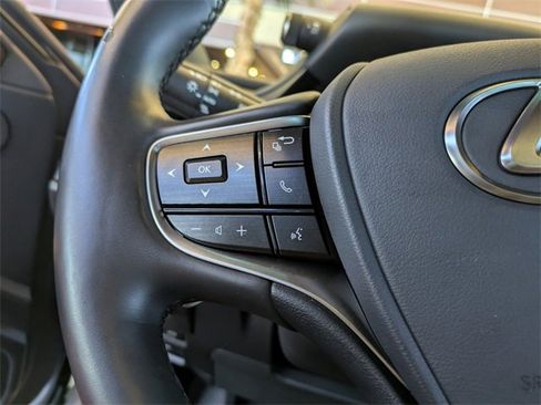 Certified 2025 Lexus ES 350 350 w/ Premium Package image 23