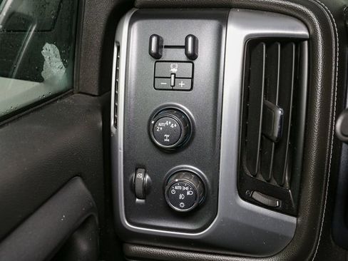 Used 2017 GMC Sierra 1500 SLE w/ SLE Value Package image 26