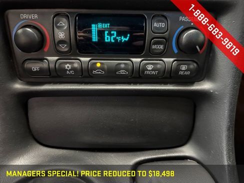 Used 2004 Chevrolet Corvette Coupe w/ Preferred Equipment Group image 13