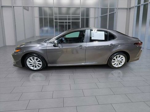 Certified 2023 Toyota Camry LE image 5