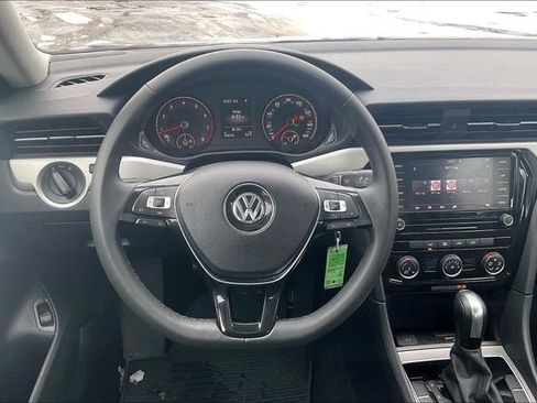 Used 2021 Volkswagen Passat 2.0T S image 5