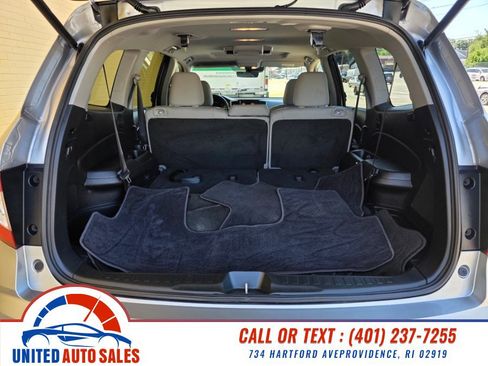 Used 2020 Honda Pilot Touring image 11