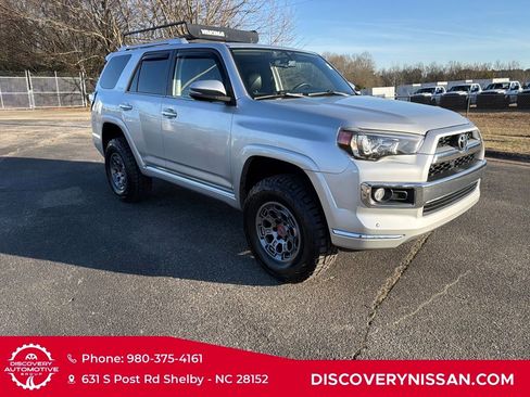 Used 2015 Toyota 4Runner Limited image 5