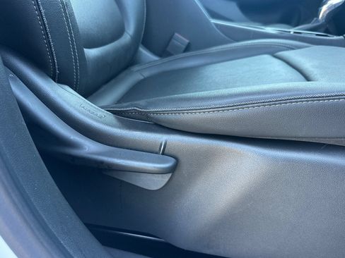 Used 2024 Buick Encore GX Sport Touring FWD image 21