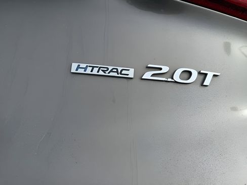 Used 2019 Hyundai Santa Fe AWD image 10